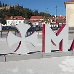 Love Tomar